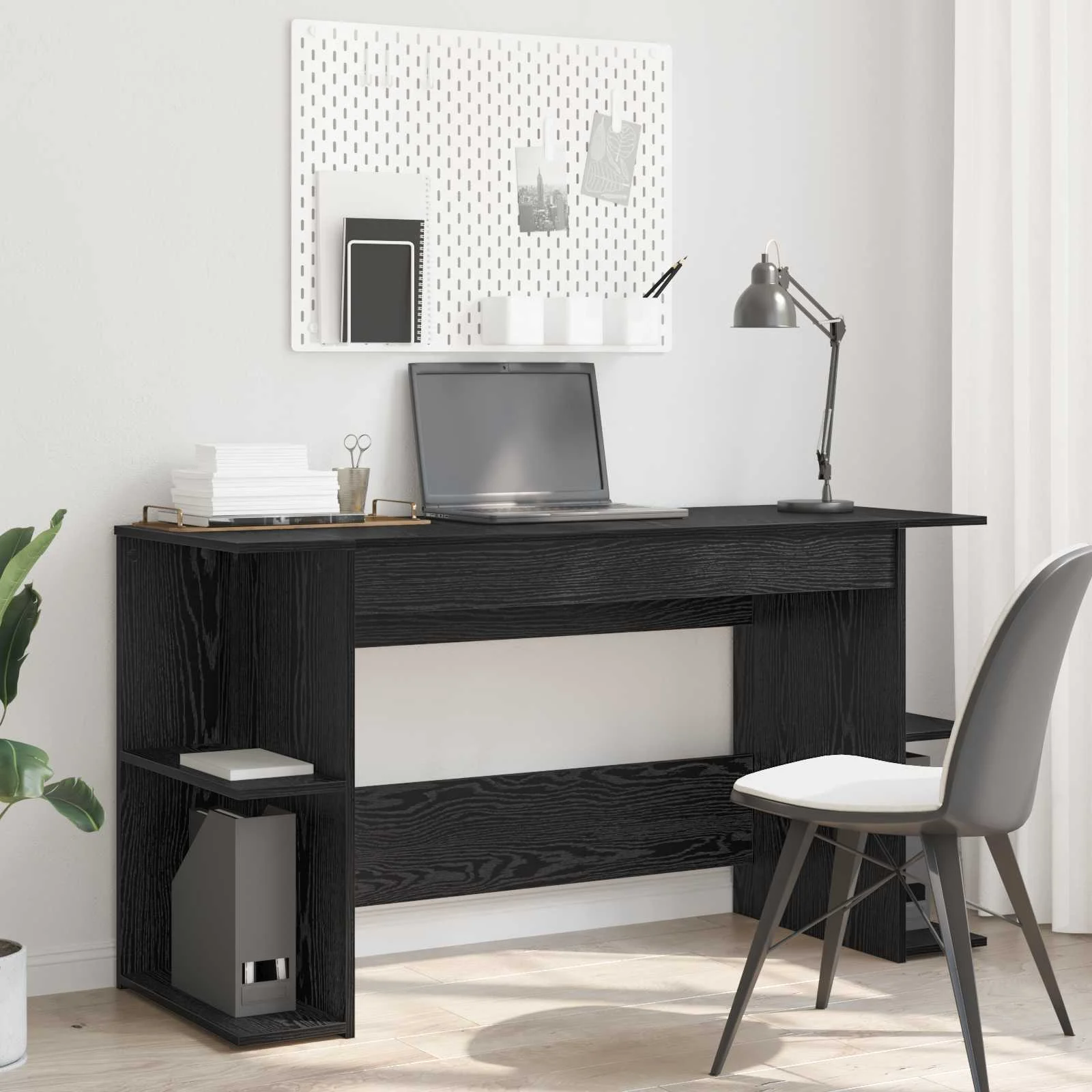 Bureau 140 x 50 x 75 cm chêne noir bois d'ingénierie – modèle 4 – vue en situation